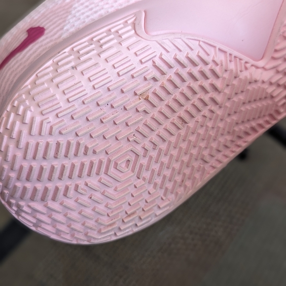 Nike Zoom Live 2 Kay Yow Pink Breast Cancer Awareness AJ7721-605 Sz 13 Rare USA - Picture 10 of 14